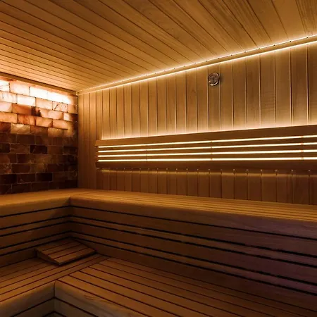 A Hotel 4*
